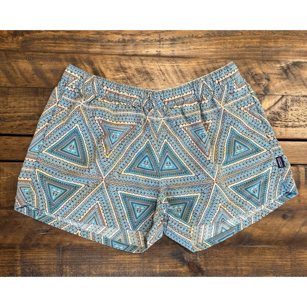 Patagonia Women's Barely Baggies Shorts in Blue Aztec Print Size Large 2.5"